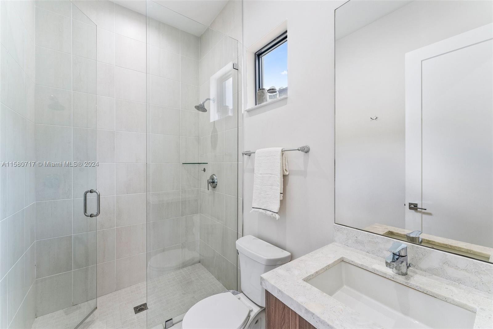 8214 NW 46th St