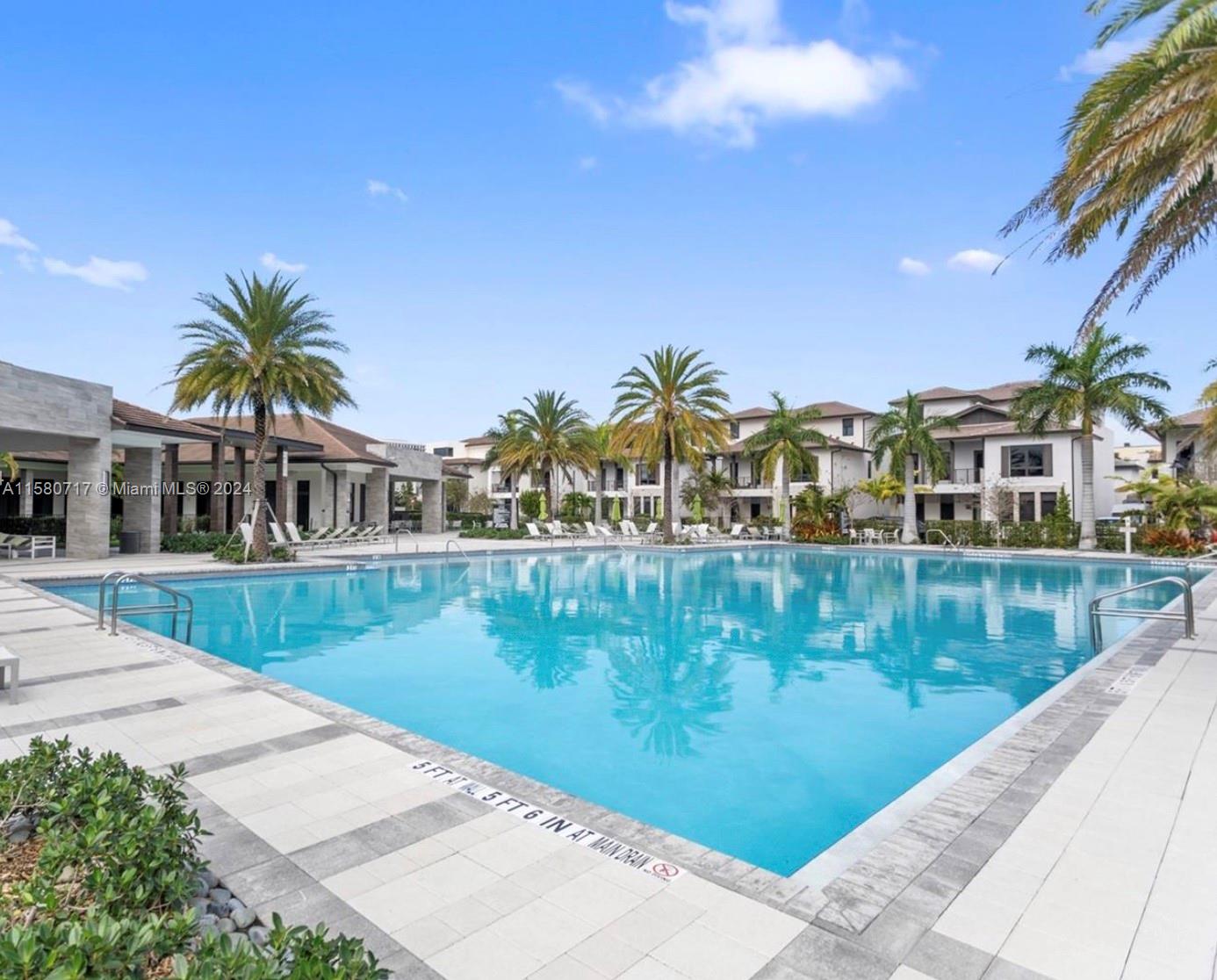 8214 NW 46th St