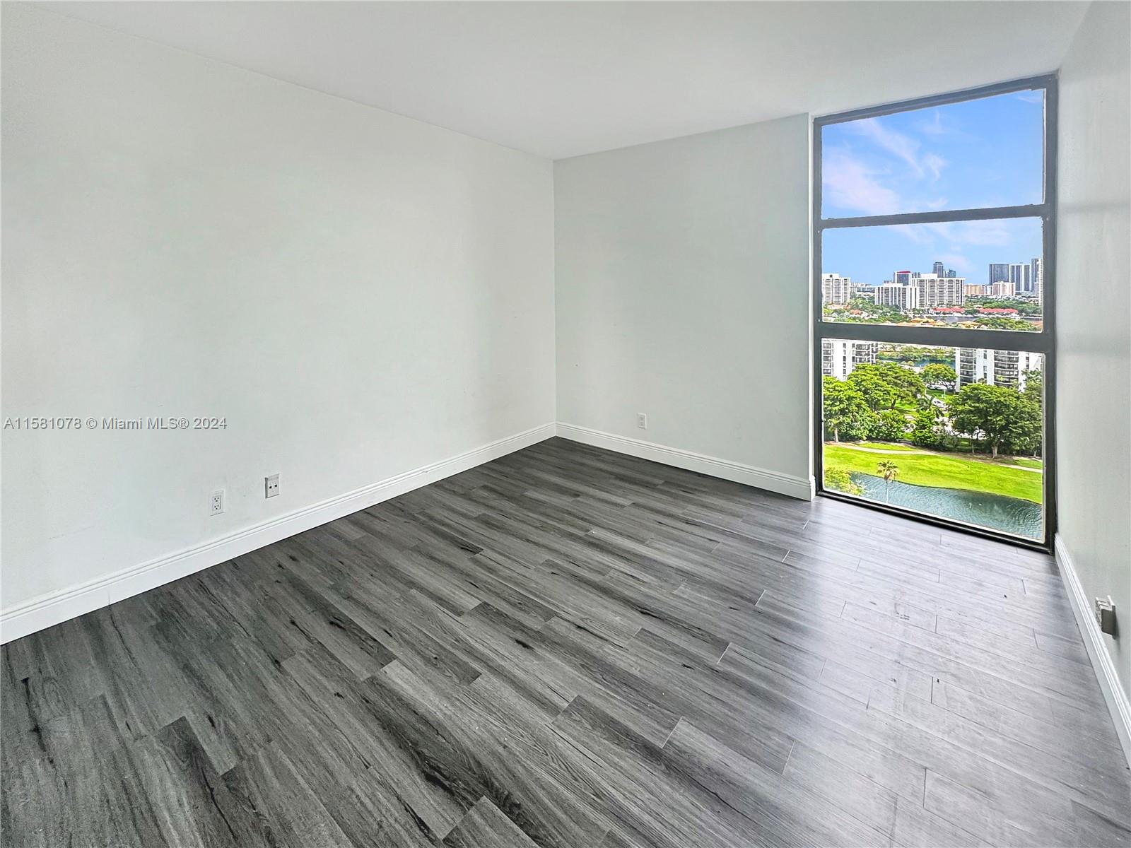 20225 NE 34th Ct # 1813
