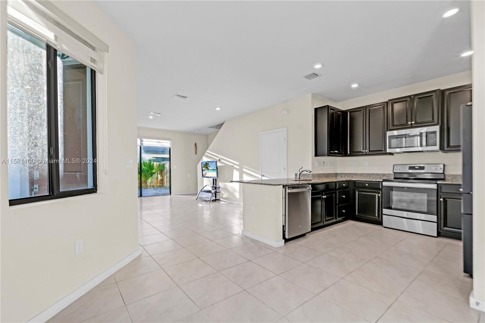 23274 SW 110th Ave