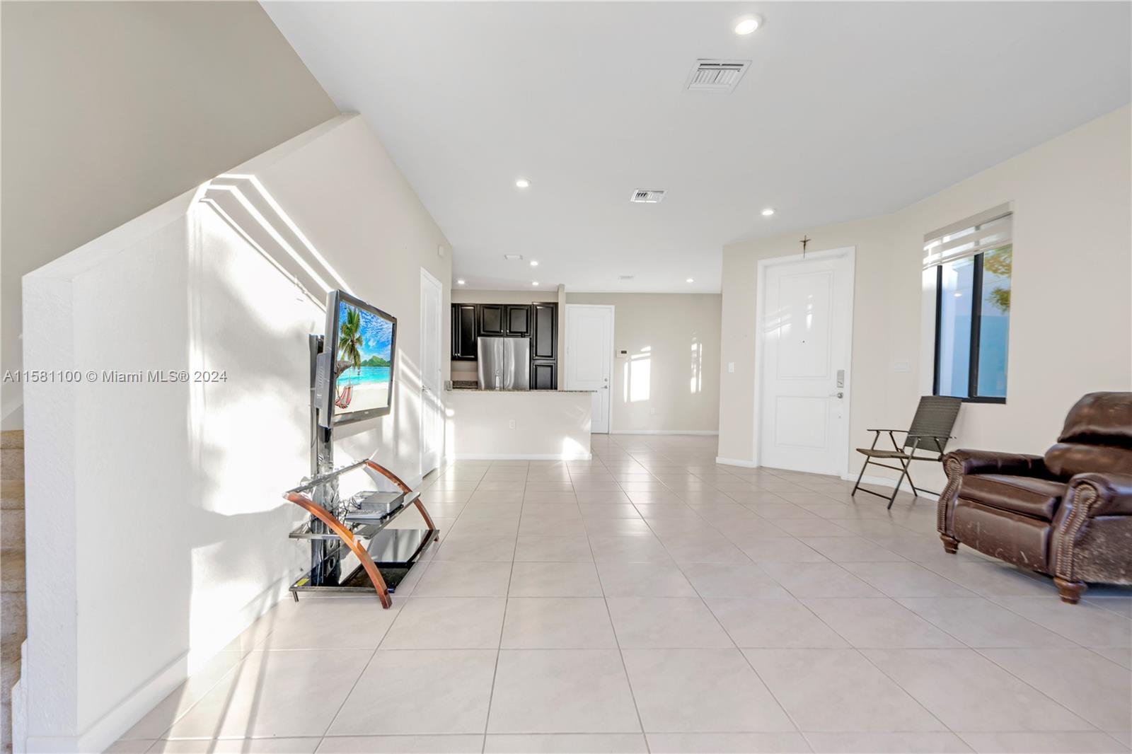 23274 SW 110th Ave