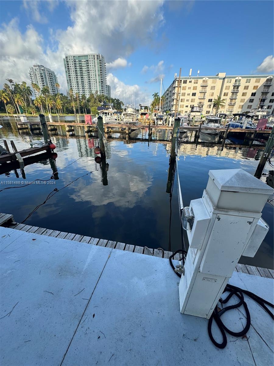 1700 NW North River Dr