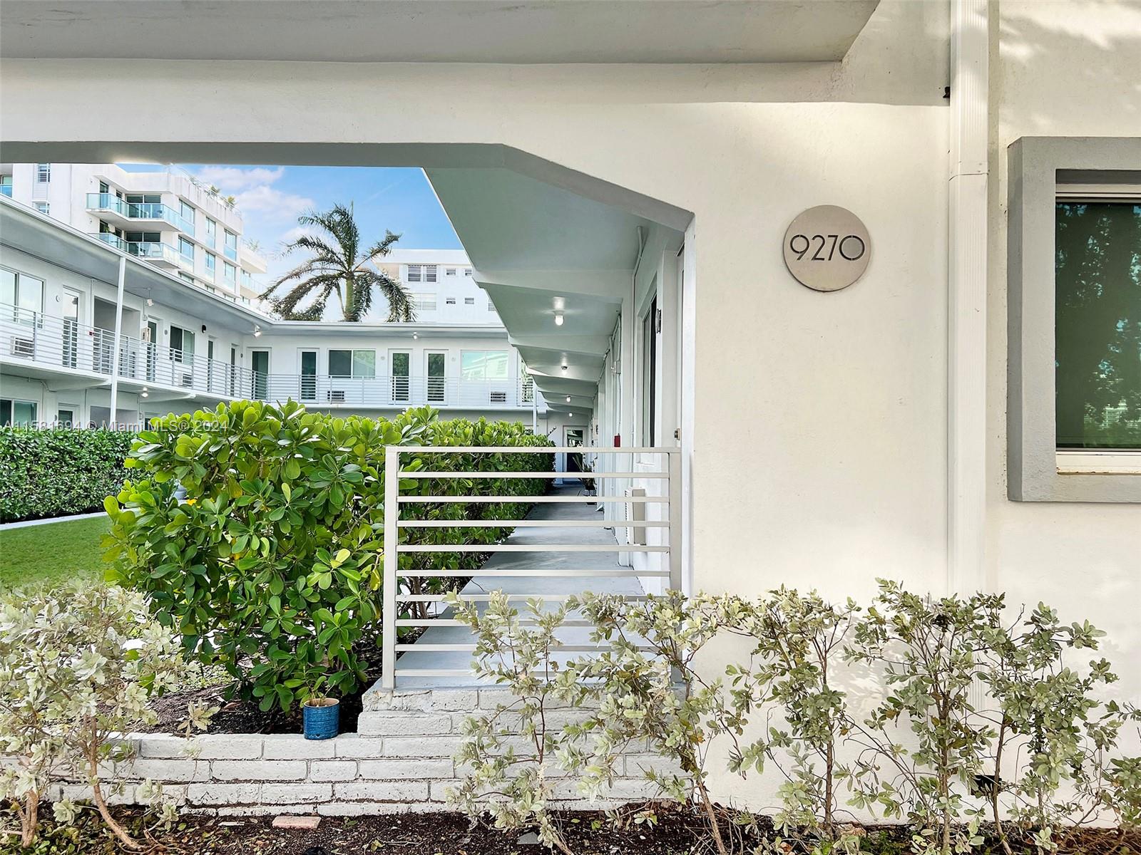 9270 E Bay Harbor Dr # 11A