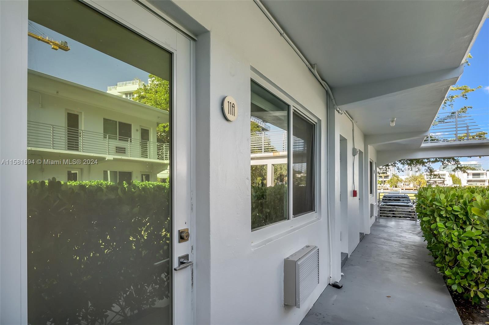 9270 E Bay Harbor Dr # 11A