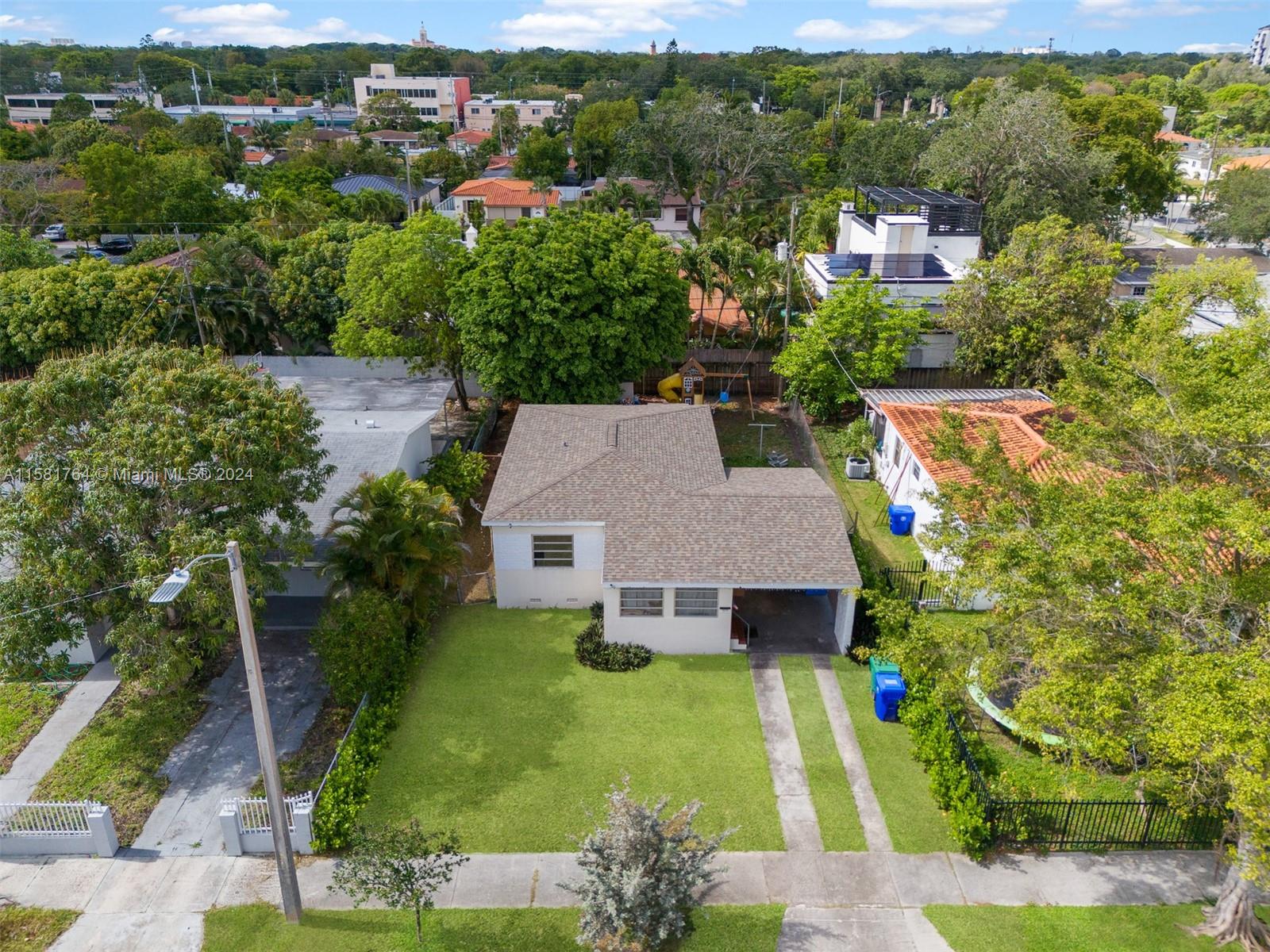 5570 SW 5th Terrace