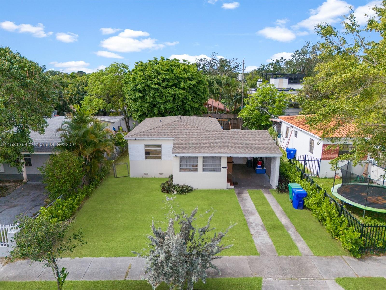 5570 SW 5th Terrace