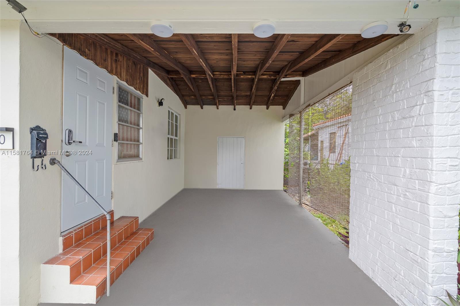 5570 SW 5th Terrace