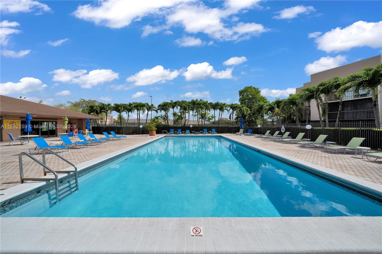 10985 SW 107th St # 302