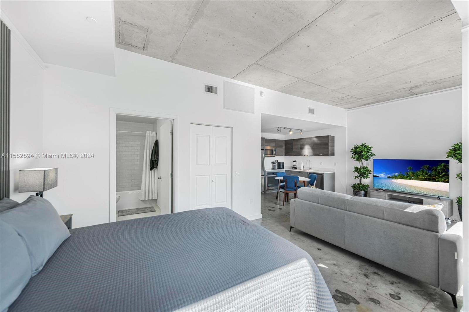 151 SE 1st St # 2409
