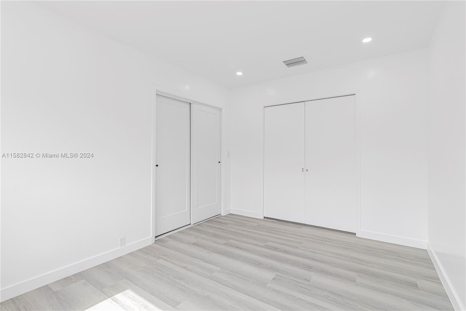 1251 NW 143rd St
