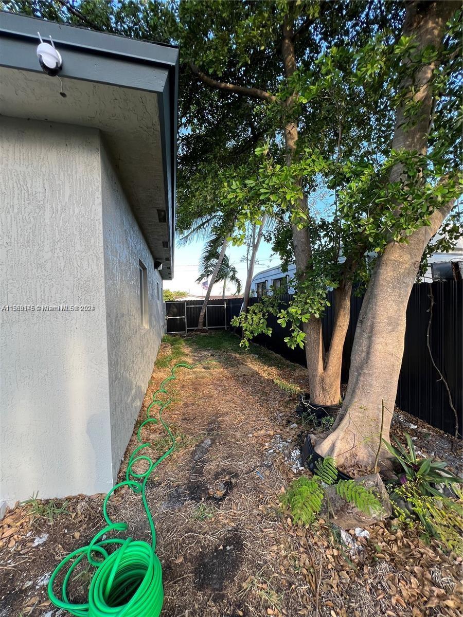 7930 NW 14th Ave