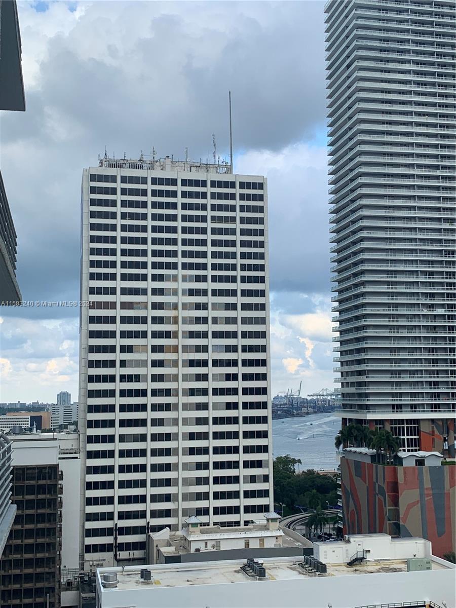 133 NE 2nd Ave # 1519