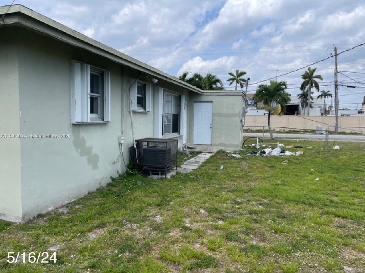 3001 SW 35th Ave