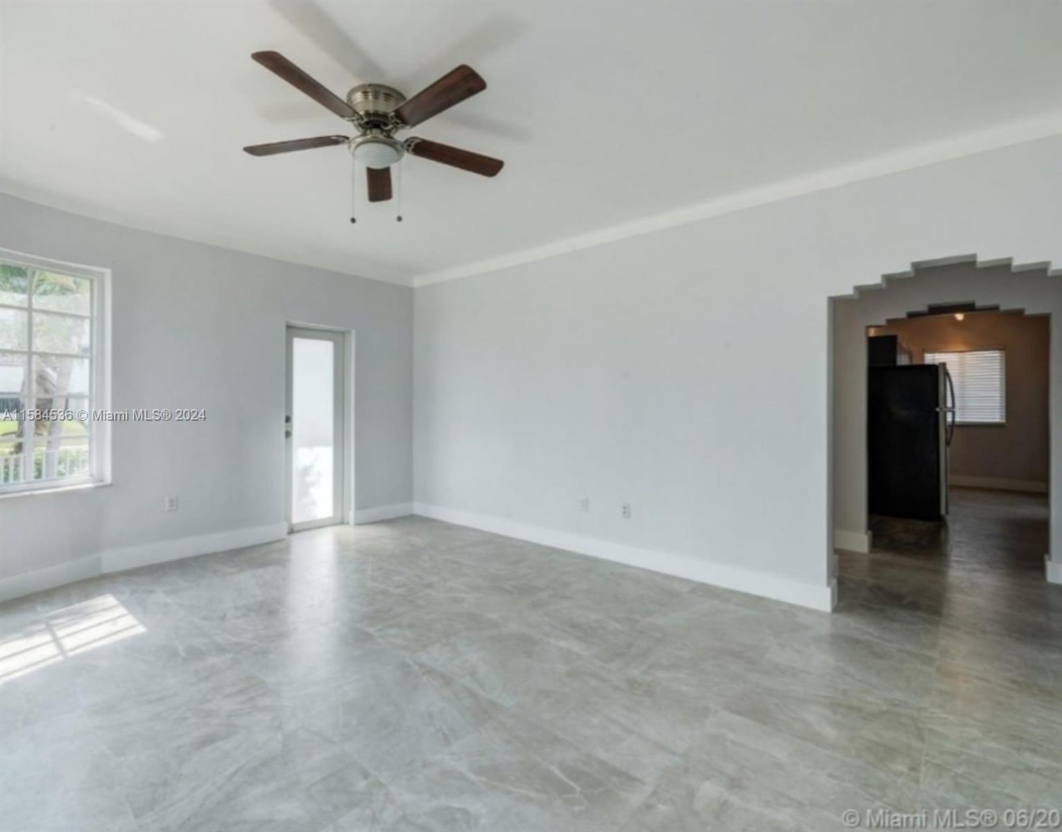620 12th St # 2