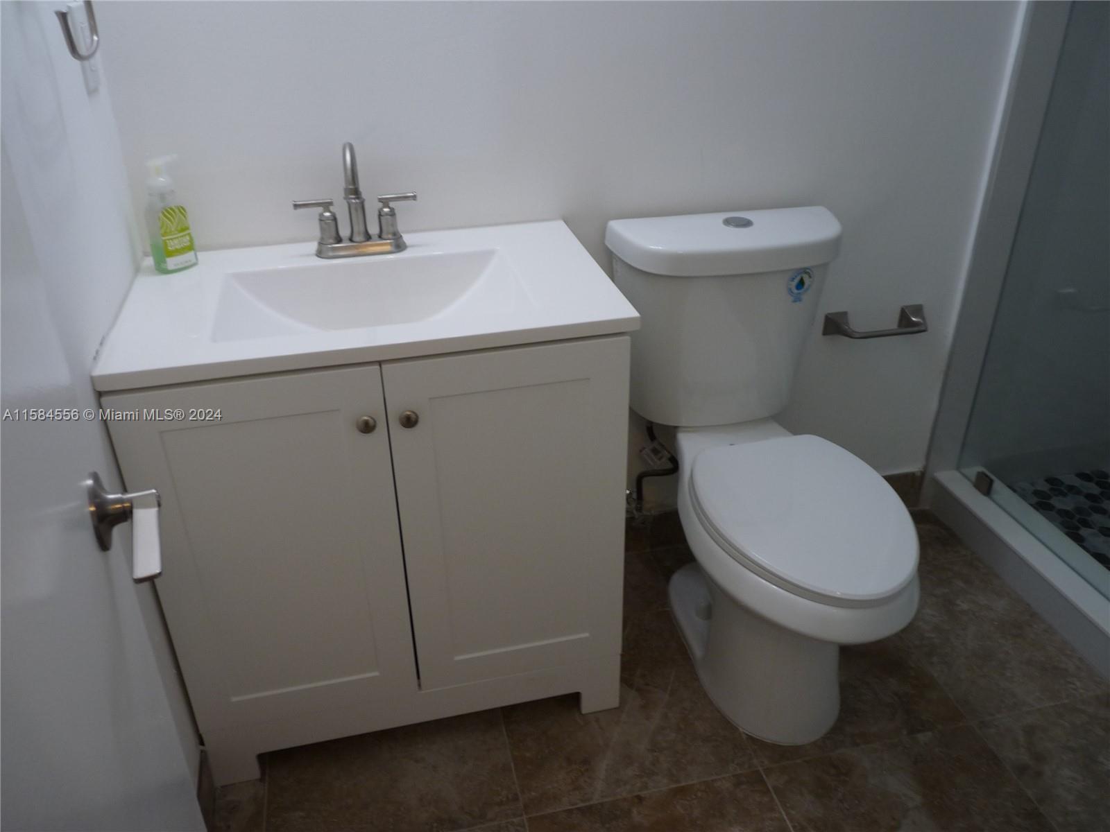 14601 N Kendall Dr # 402K