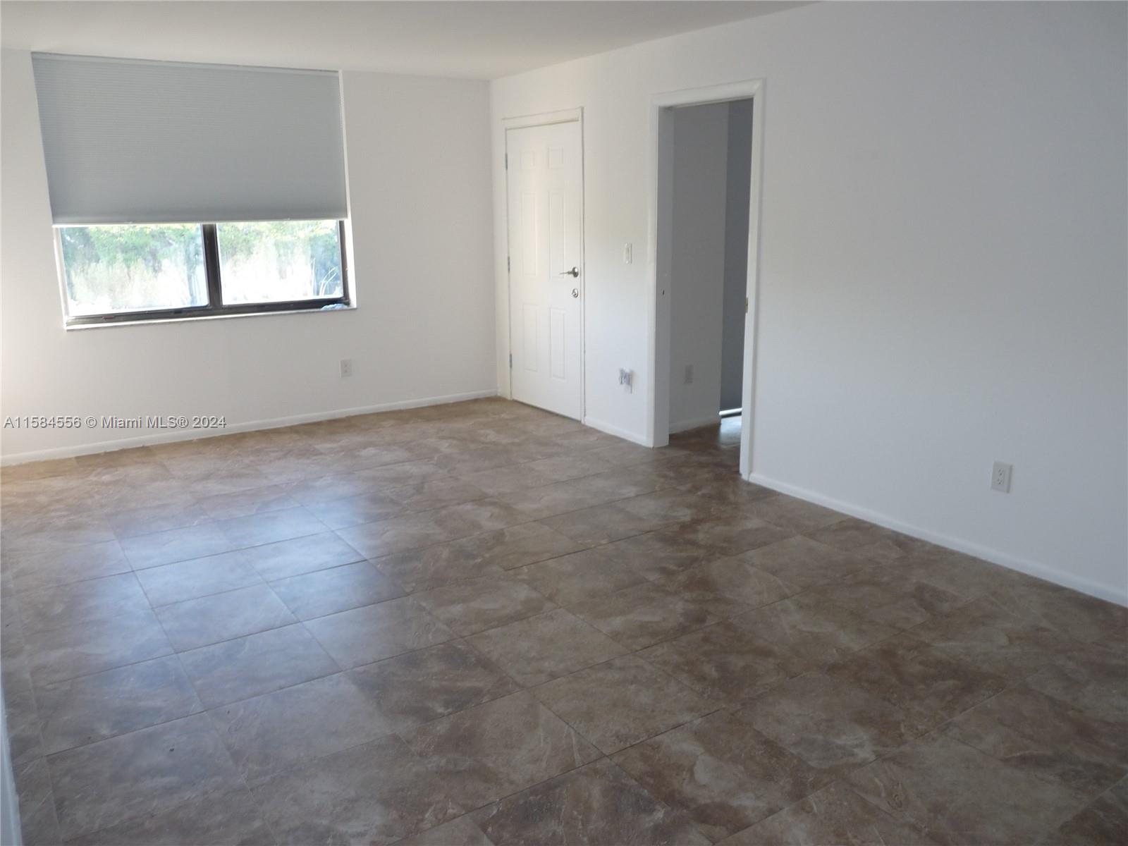 14601 N Kendall Dr # 402K