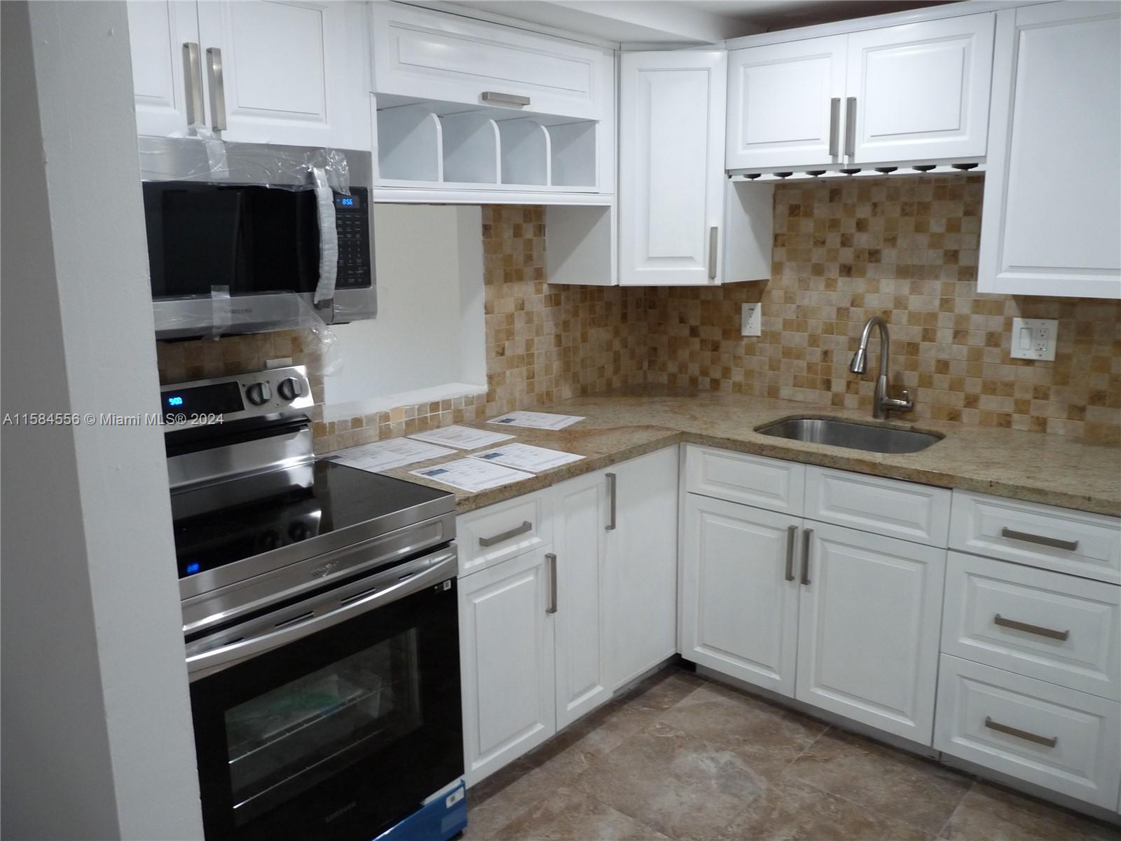 14601 N Kendall Dr # 402K