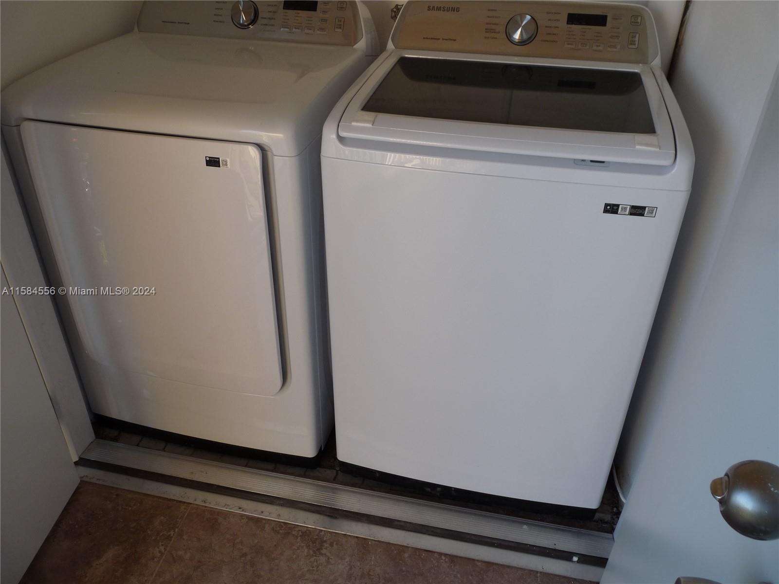 14601 N Kendall Dr # 402K