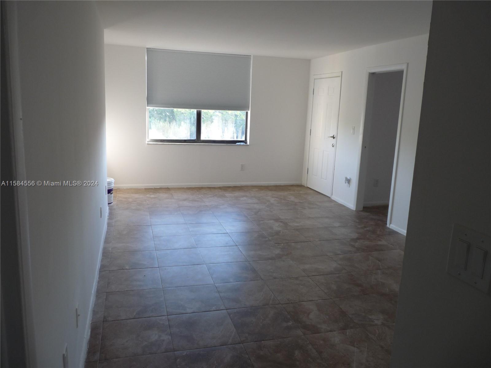 14601 N Kendall Dr # 402K