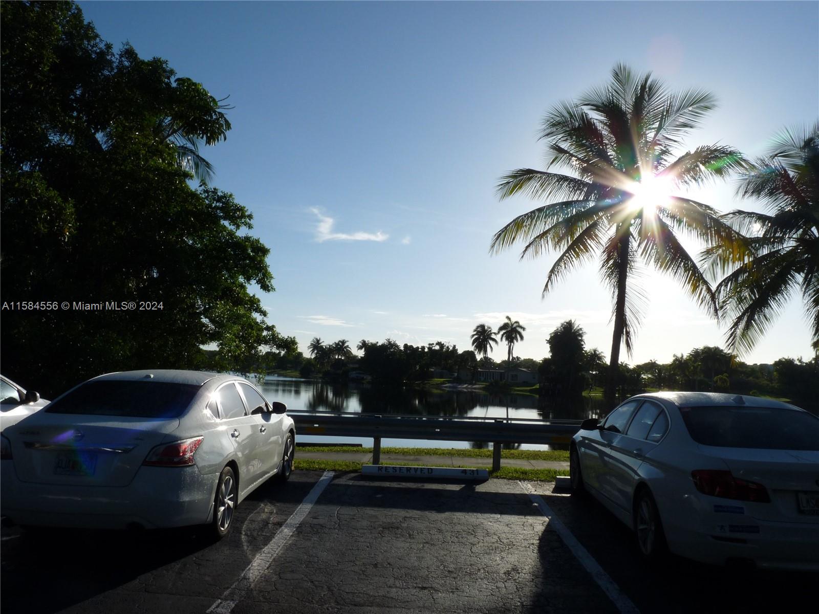 14601 N Kendall Dr # 402K