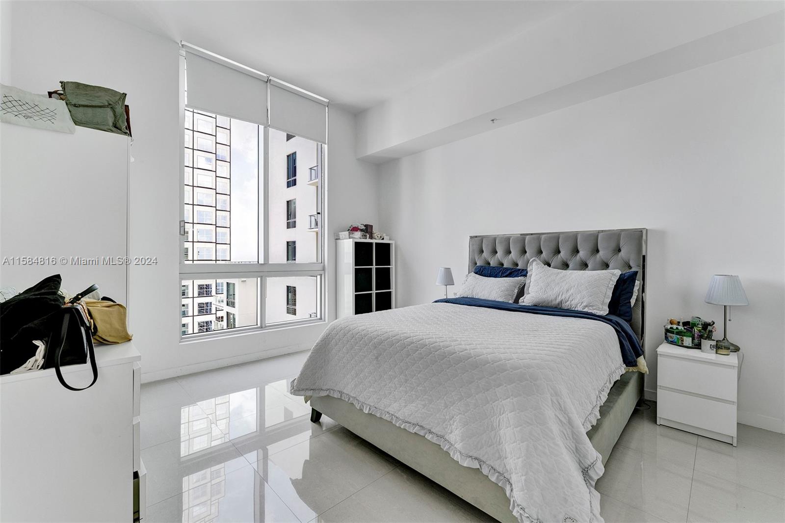 300 S Biscayne Blvd # 3803 Unit: PH-3803