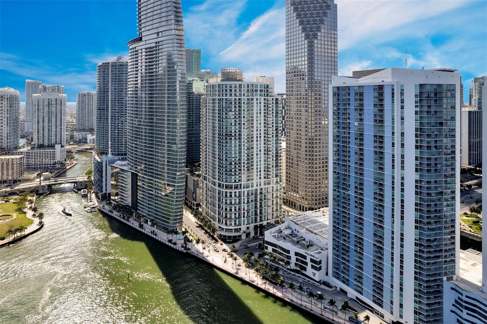 300 S Biscayne Blvd # 3803 Unit: PH-3803