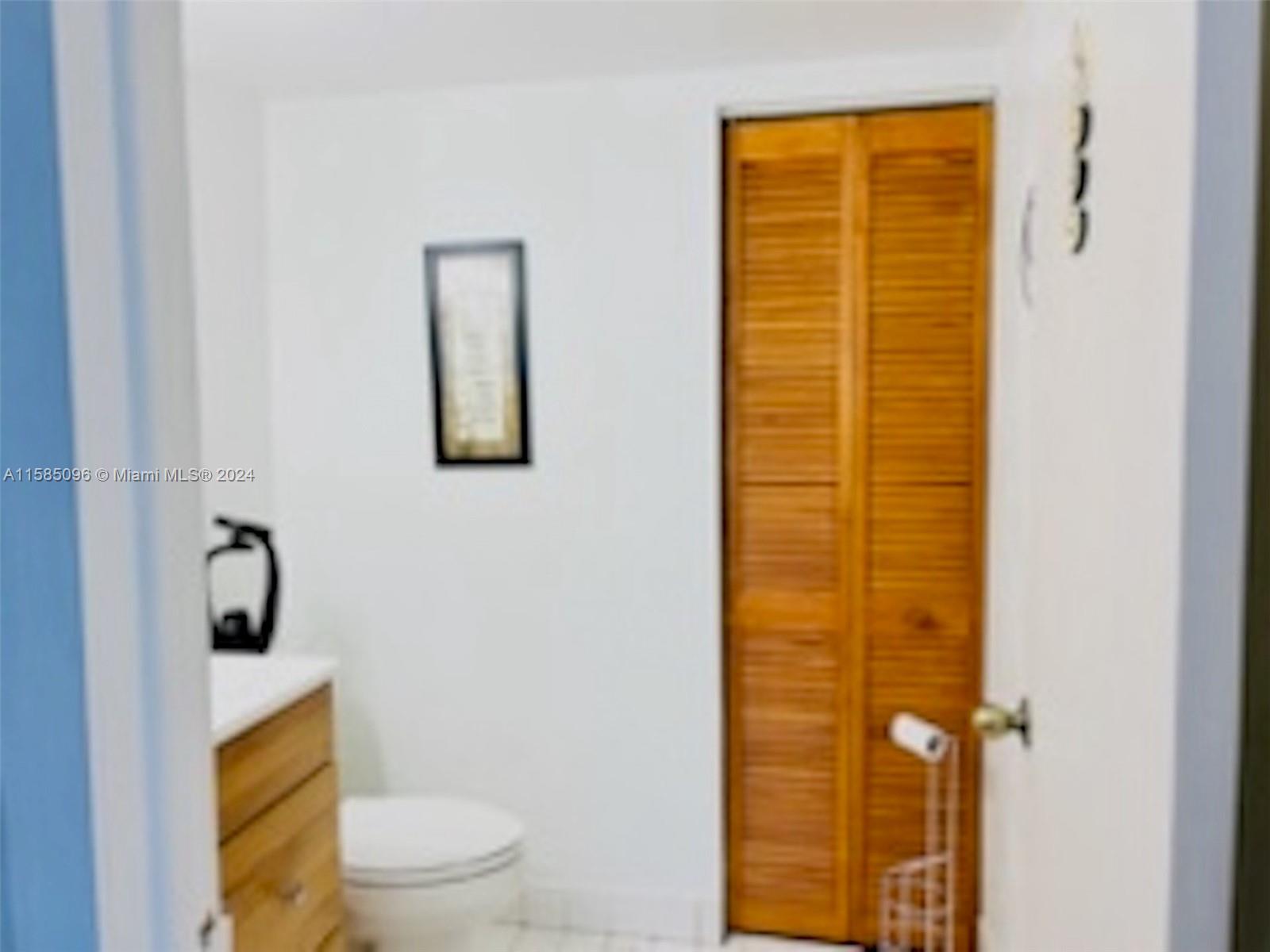 10808 N Kendall Dr # Q2