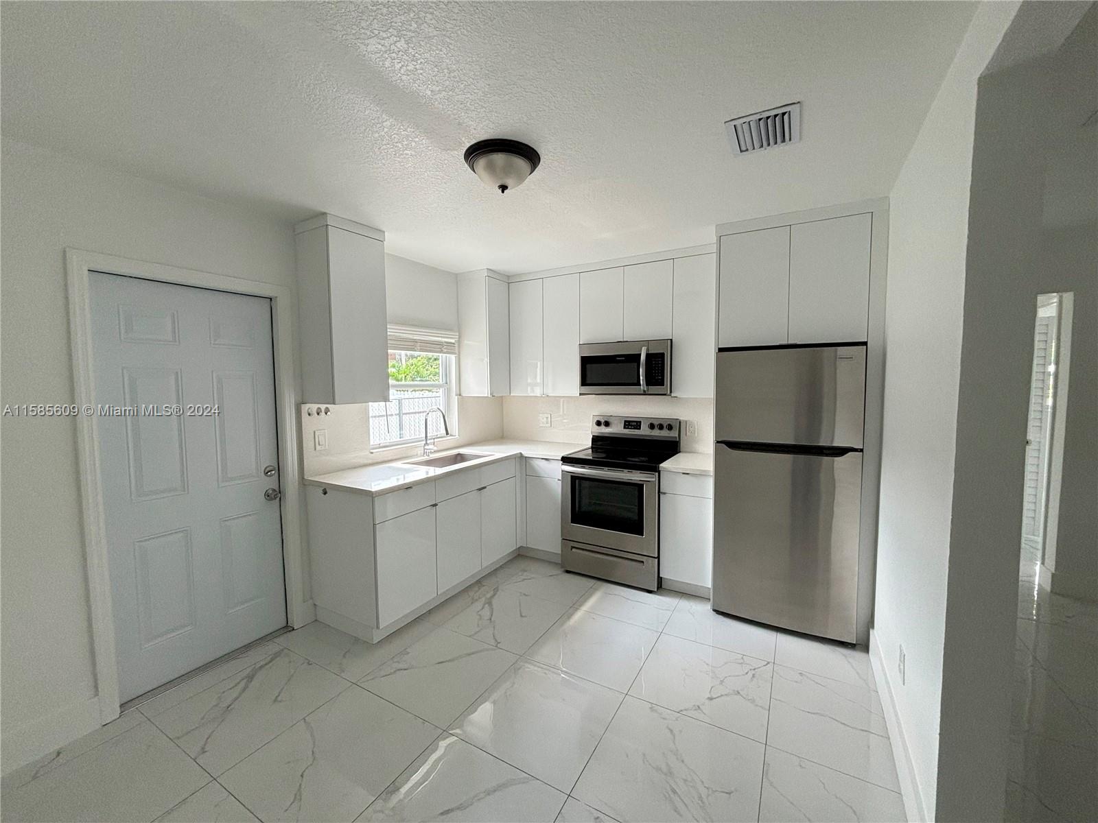 5155 NW 12th Ave # 0