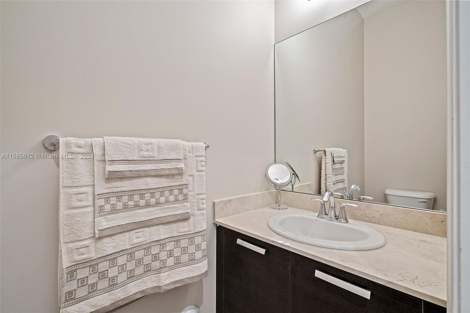 8358 NW 52nd Ter Unit: -