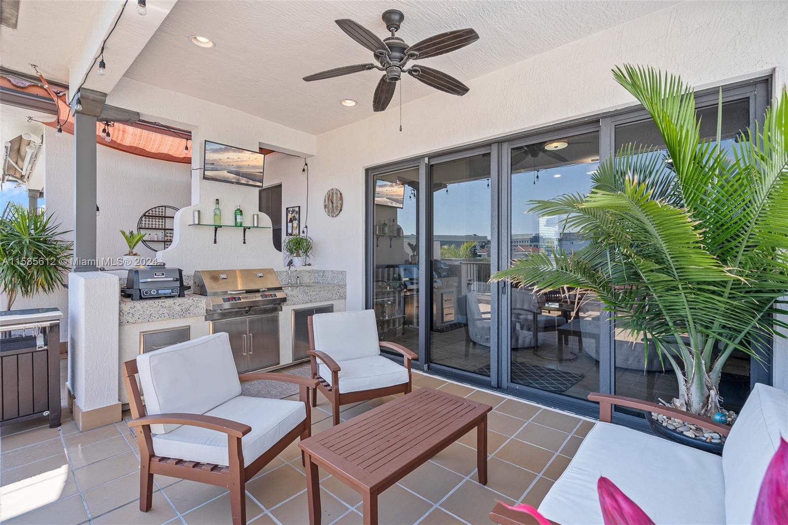 8358 NW 52nd Ter Unit: -