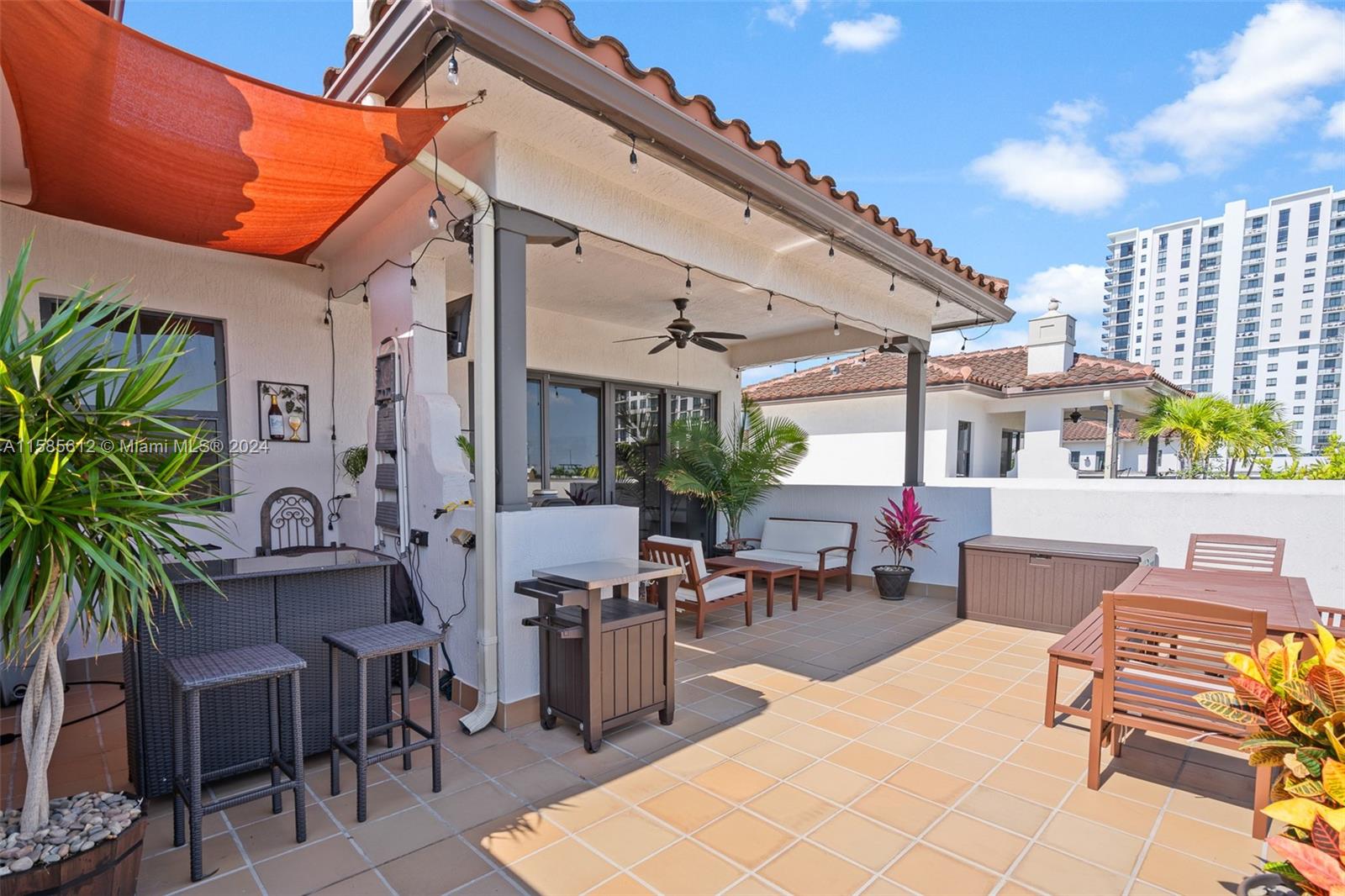8358 NW 52nd Ter Unit: -