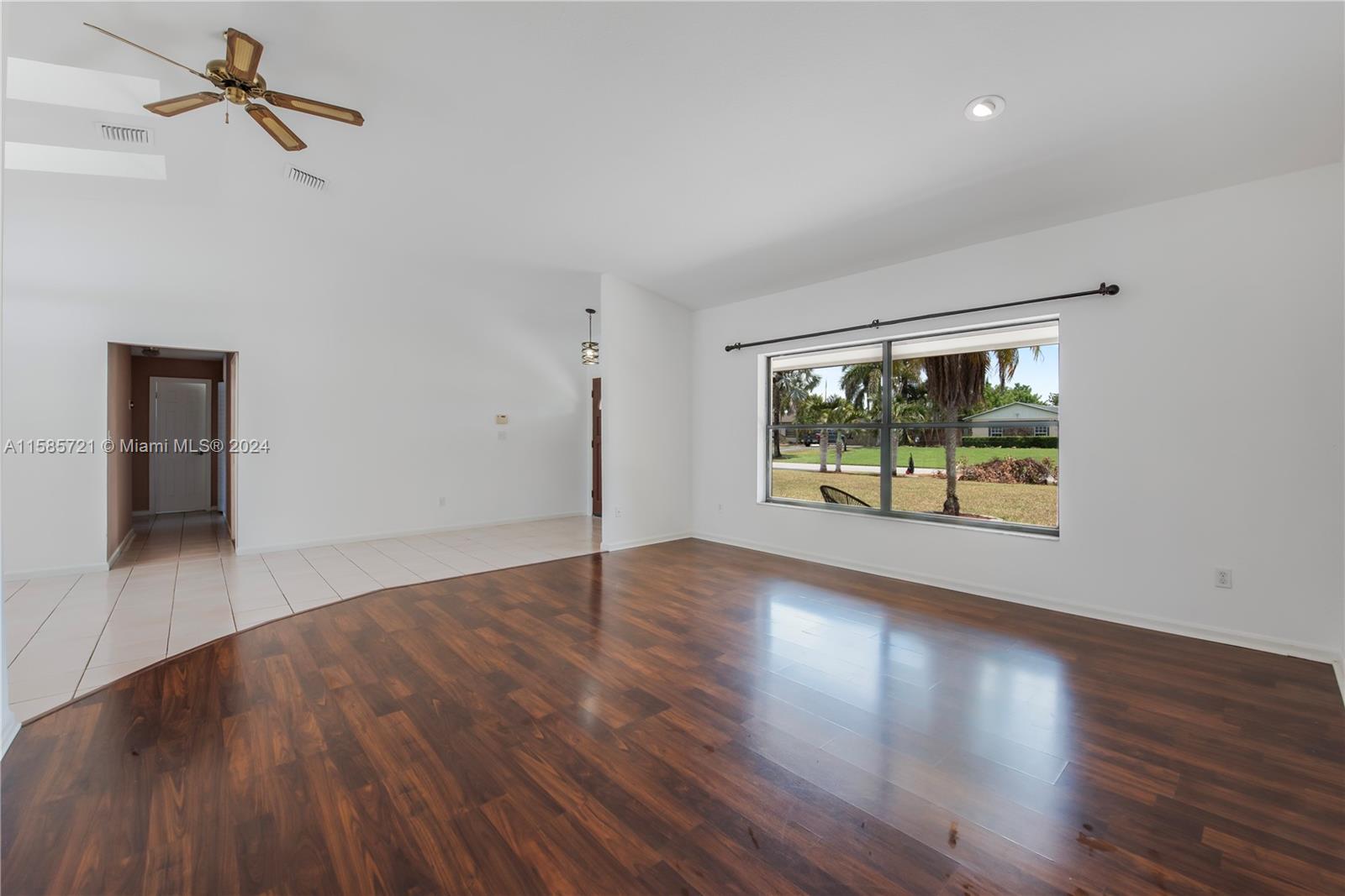 1453 NW 20th St # 1453