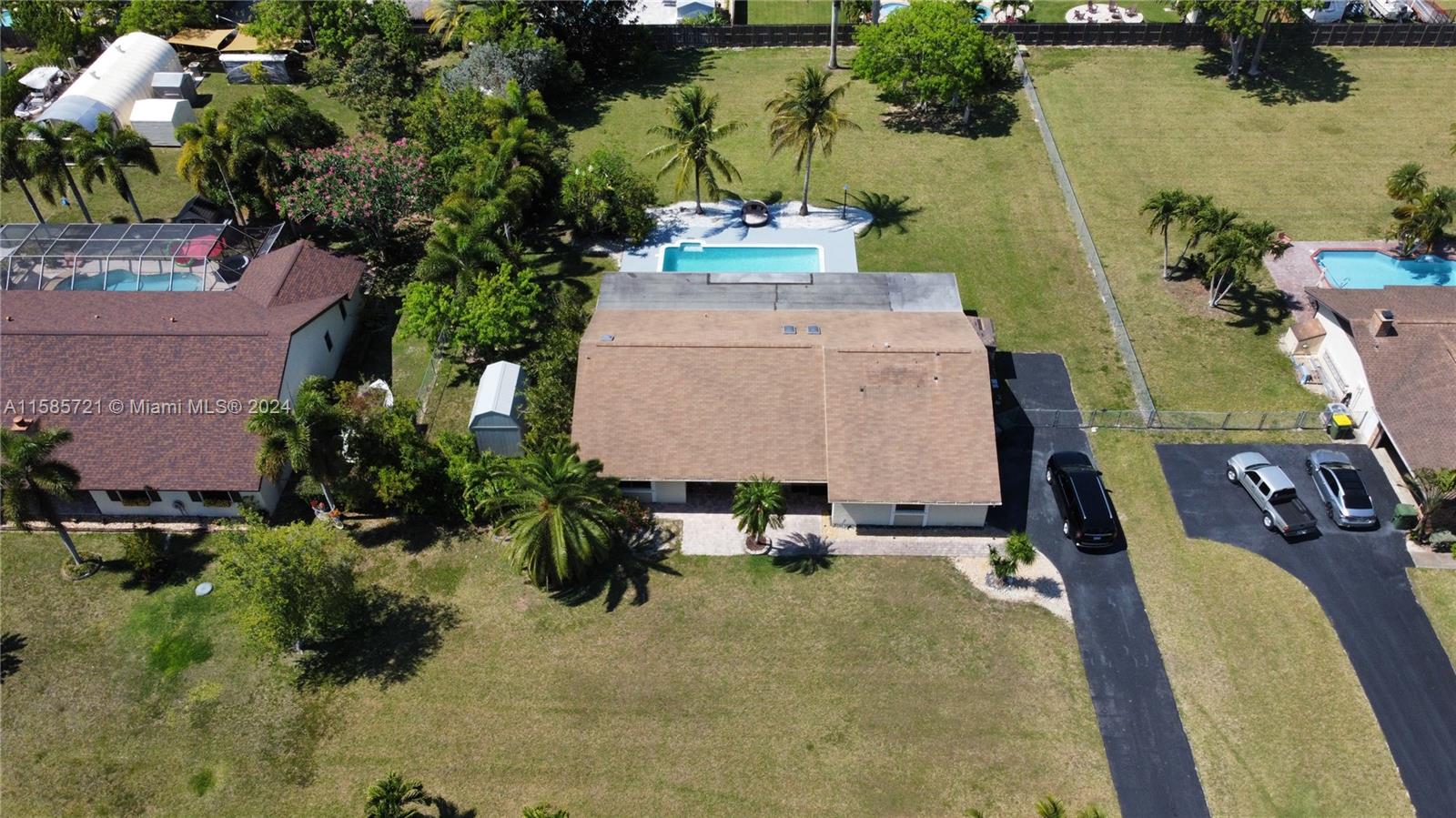 1453 NW 20th St # 1453