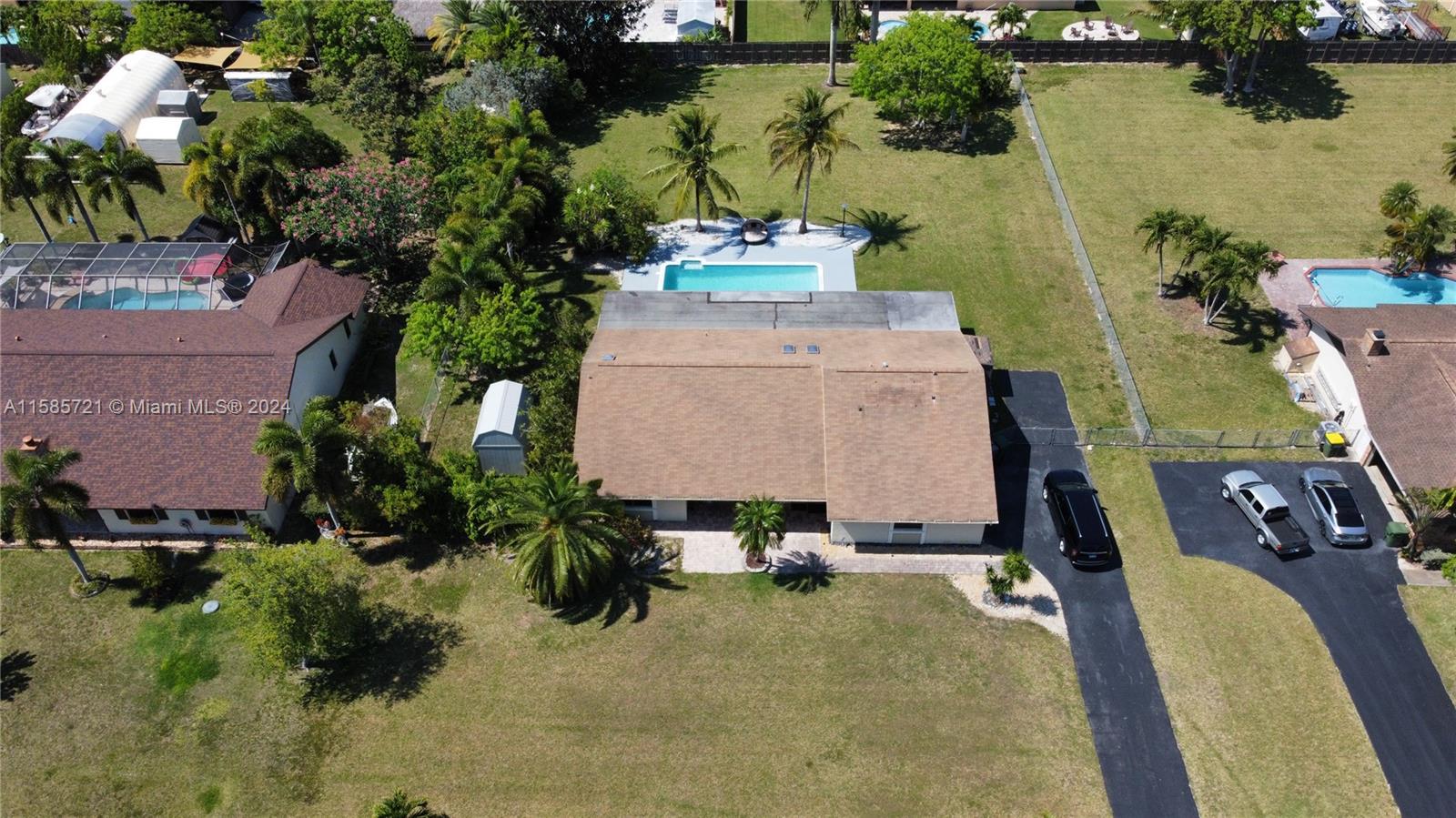 1453 NW 20th St # 1453