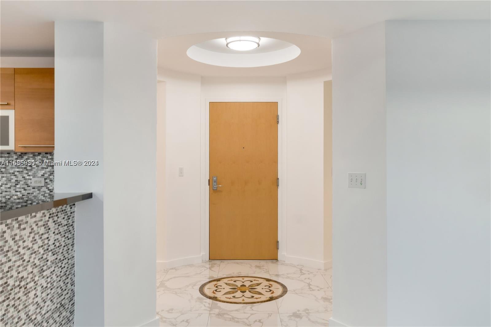 244 Biscayne Blvd # 4708