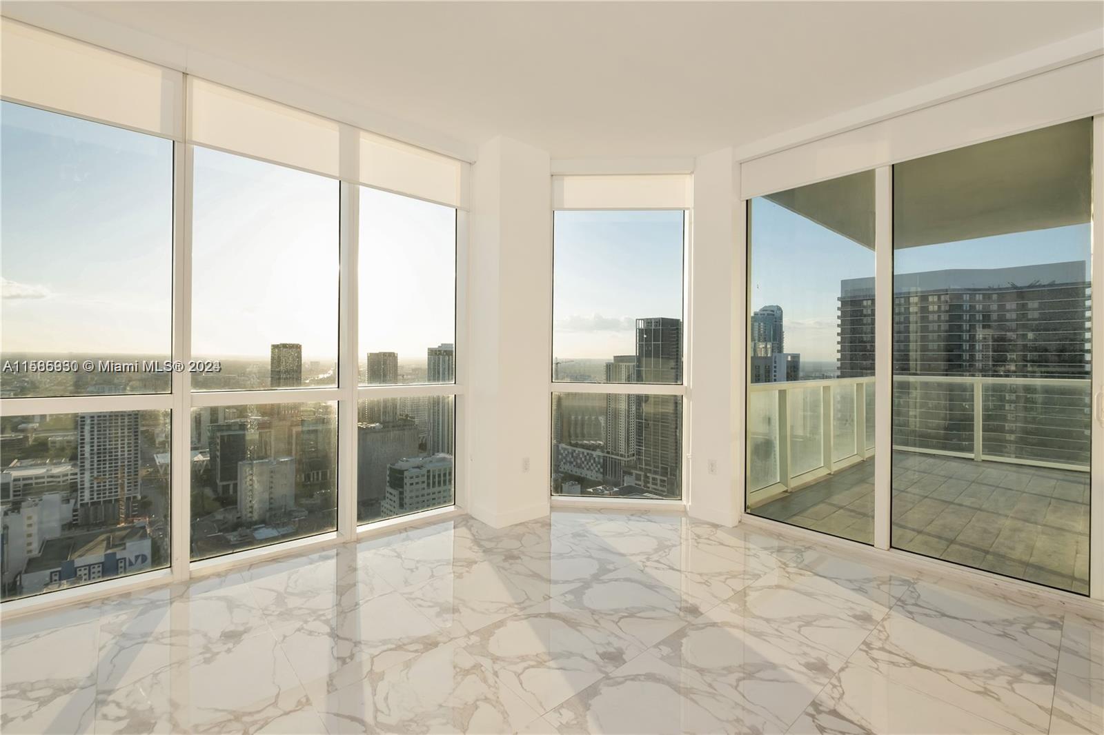 244 Biscayne Blvd # 4708