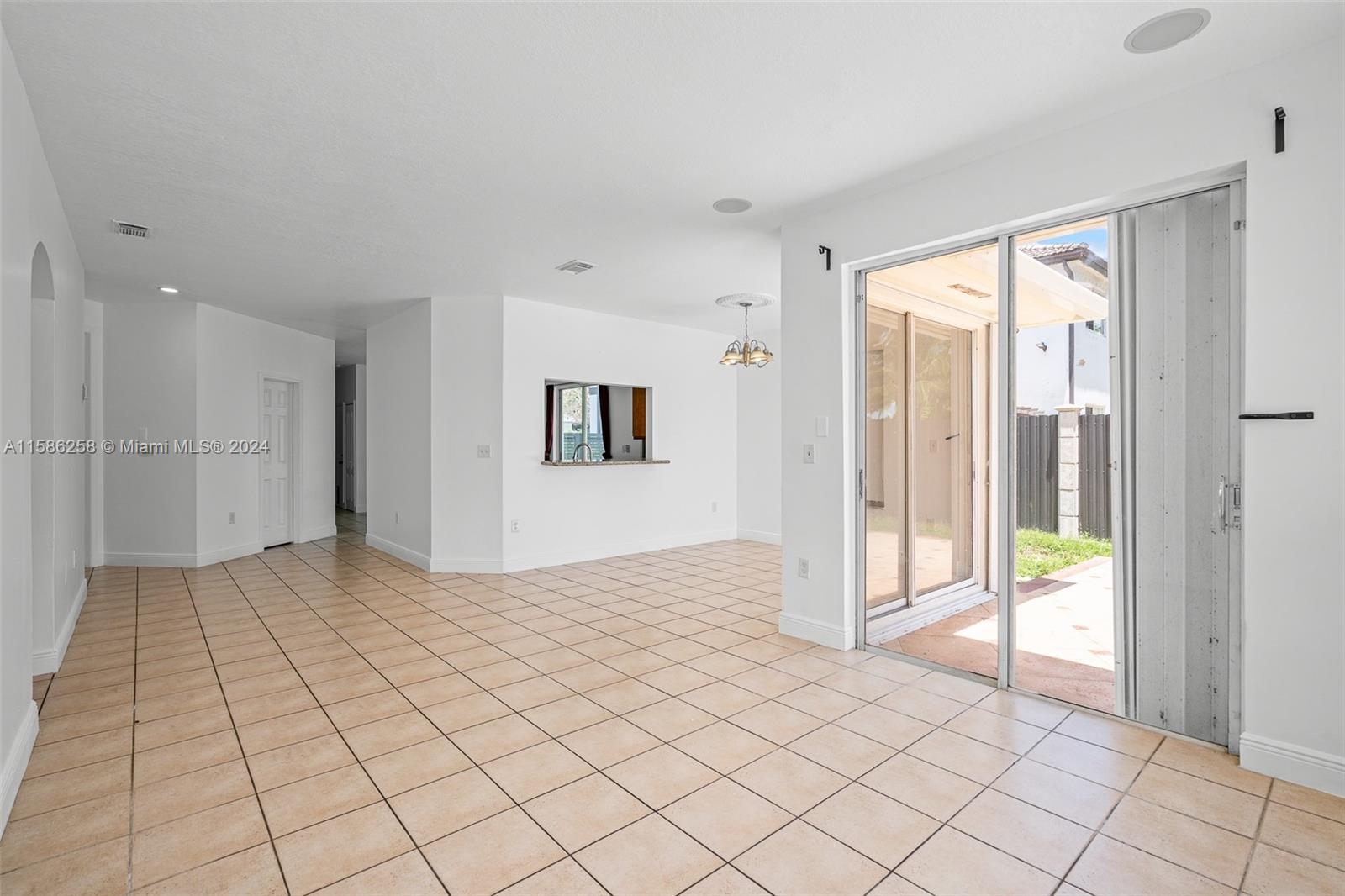 16020 SW 69th Ter