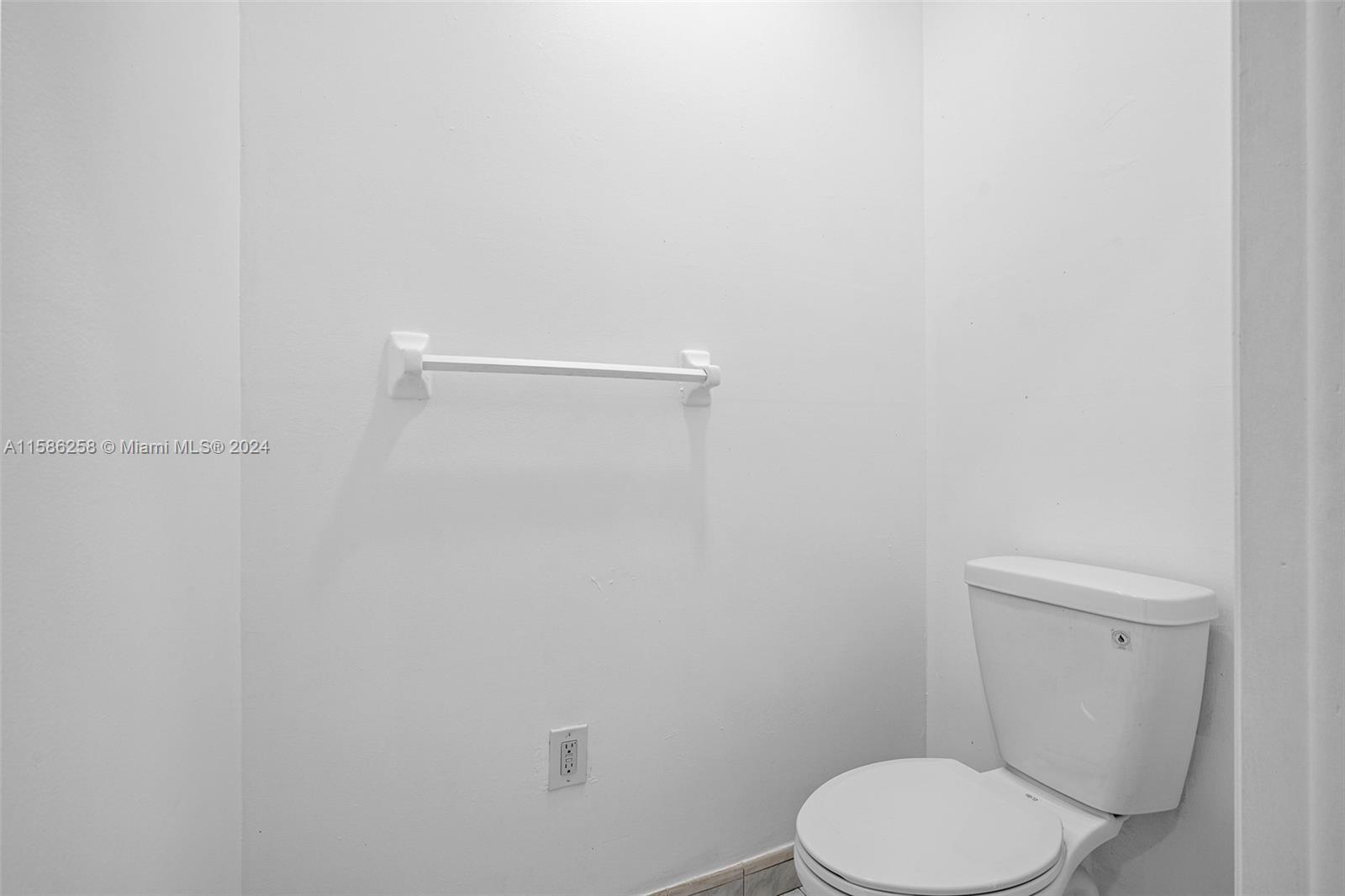 16020 SW 69th Ter