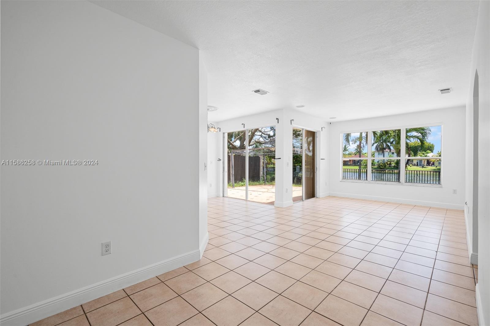 16020 SW 69th Ter