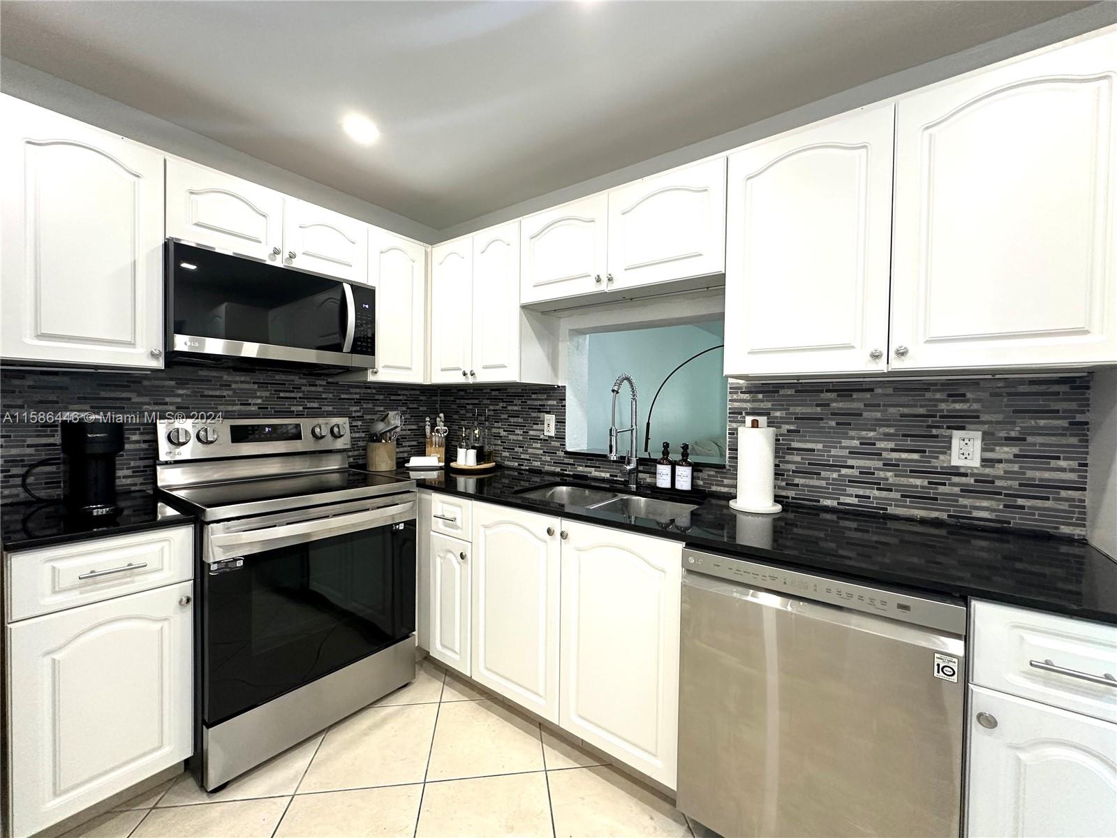 620 NE 12th Ave # 102