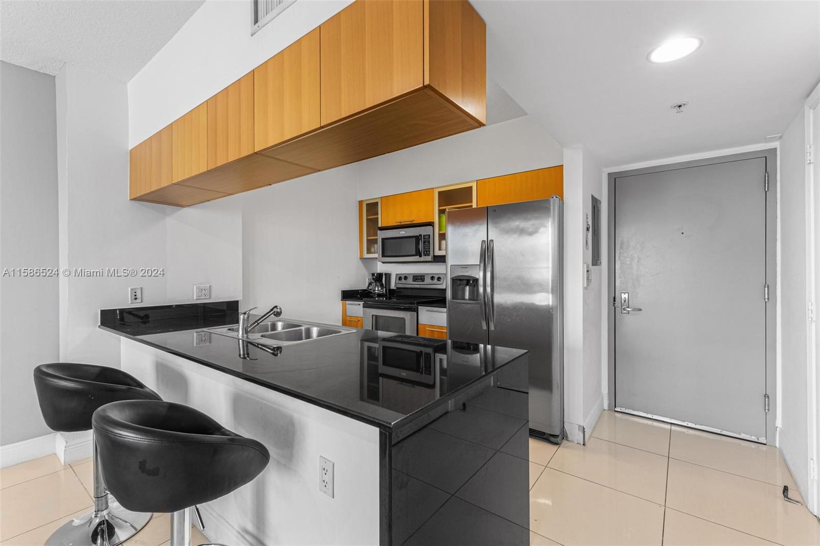 1750 N Bayshore Dr # 3412