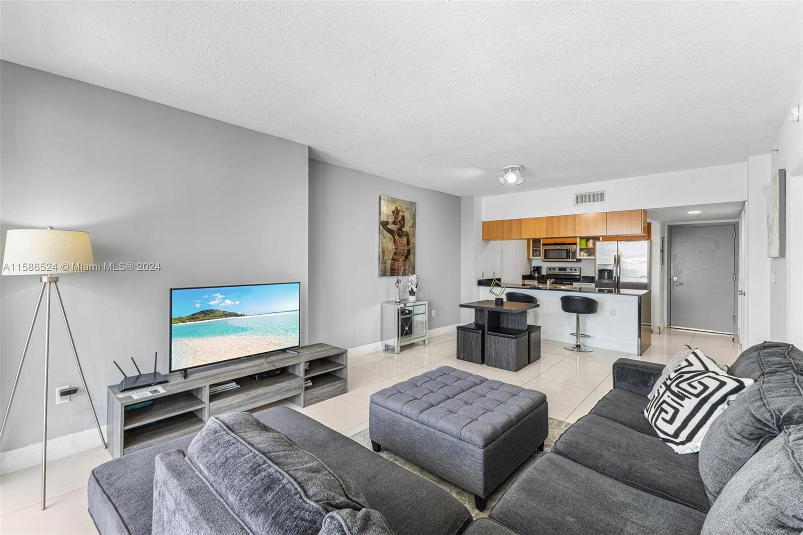 1750 N Bayshore Dr # 3412