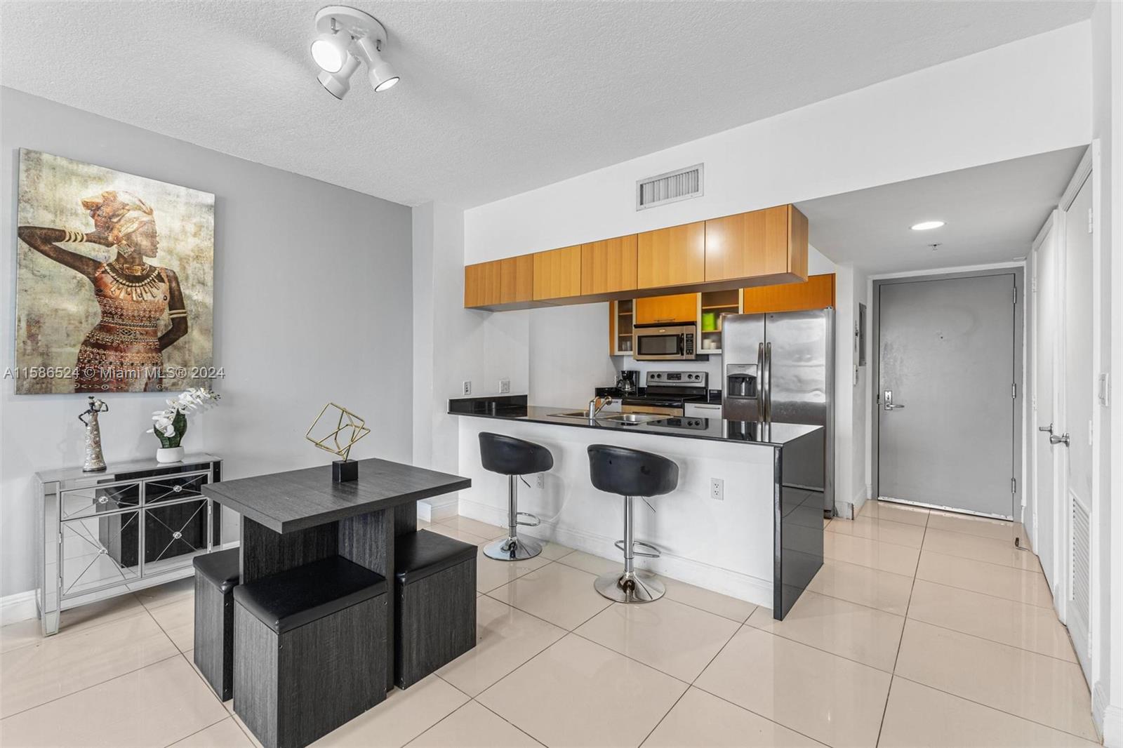 1750 N Bayshore Dr # 3412