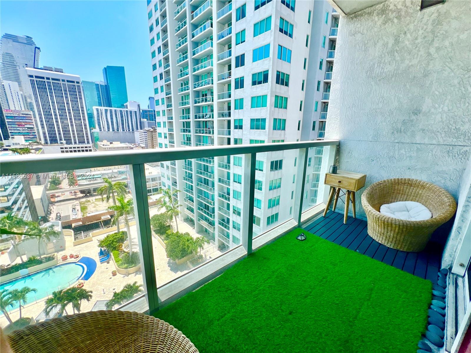244 Biscayne Blvd # 1709