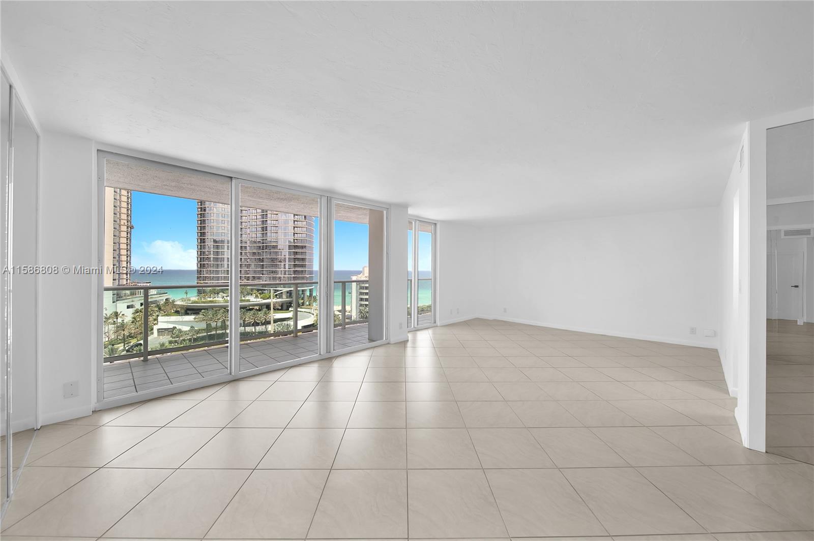 100 Bayview Dr # 1114