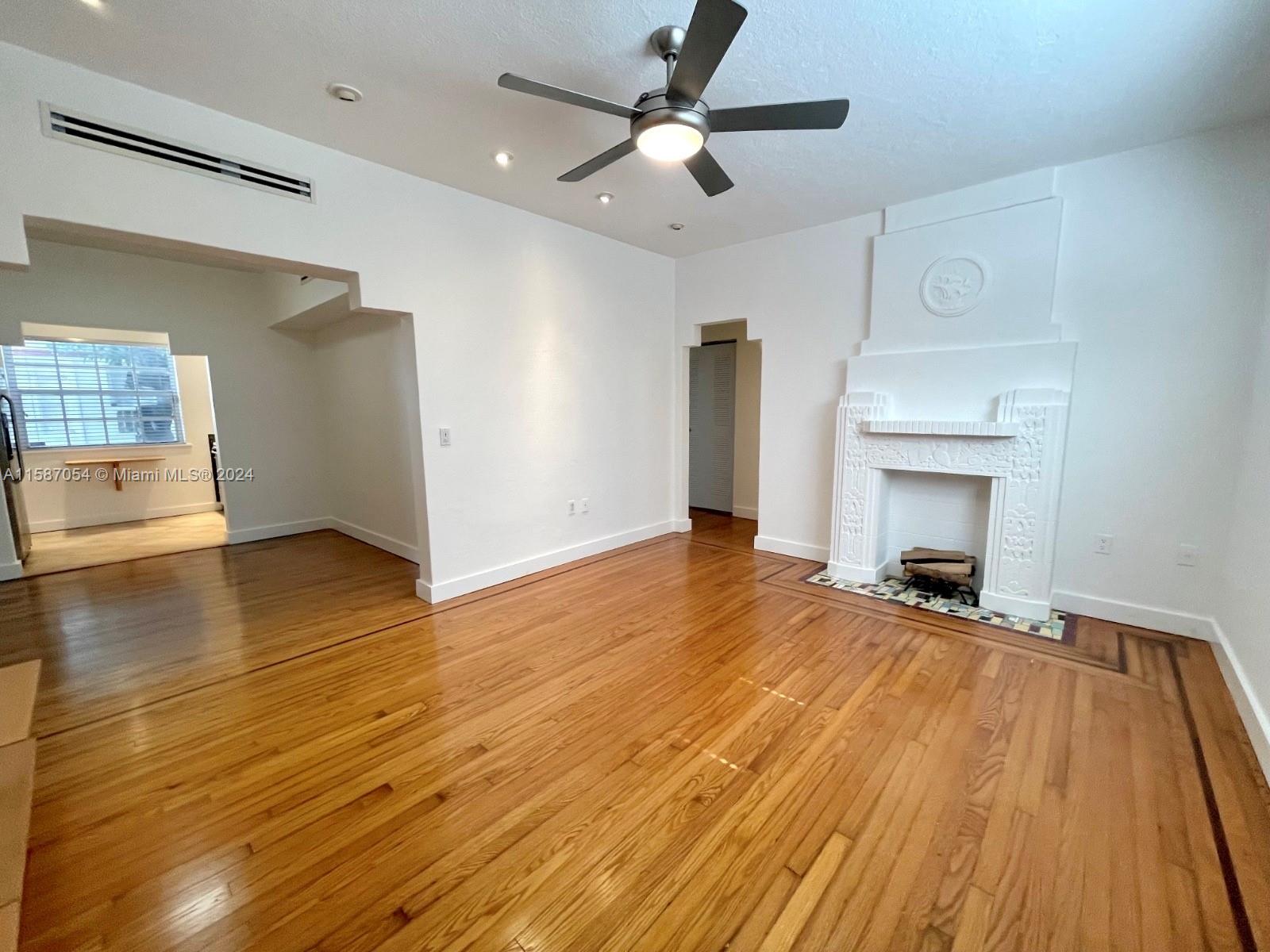 1307 Euclid Ave # 2
