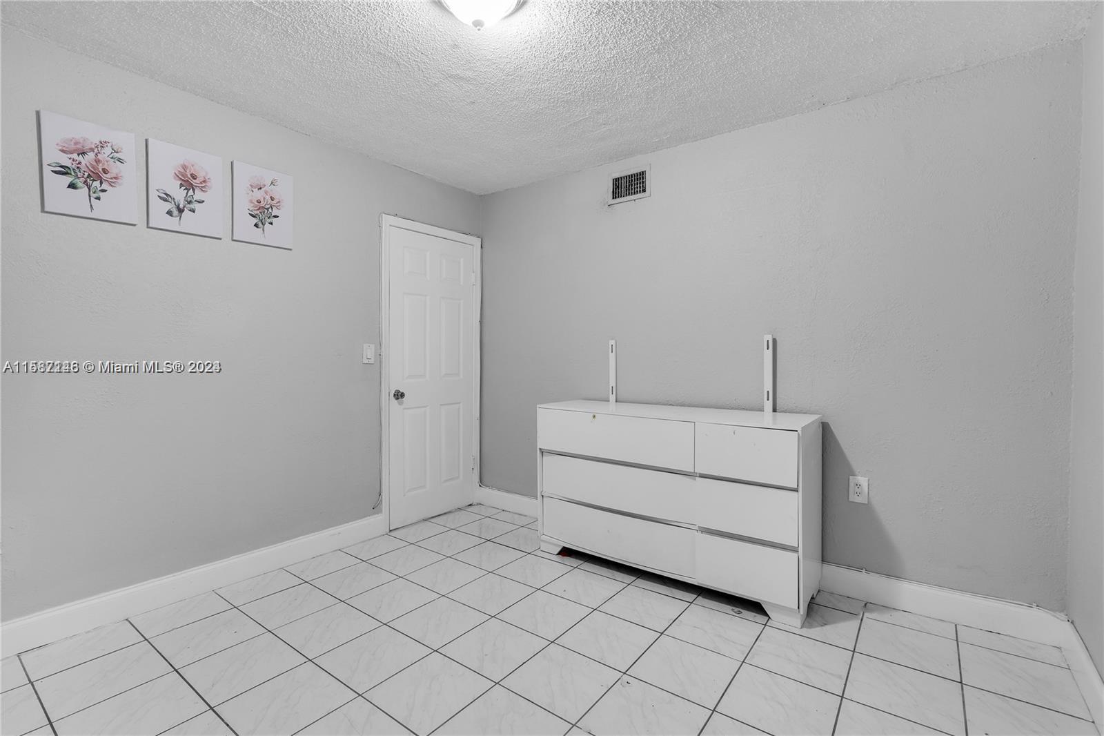 10000 NW 80th Ct # 2247