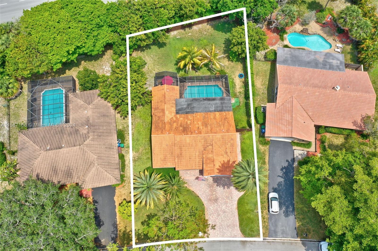 8937 NW 3rd Ct