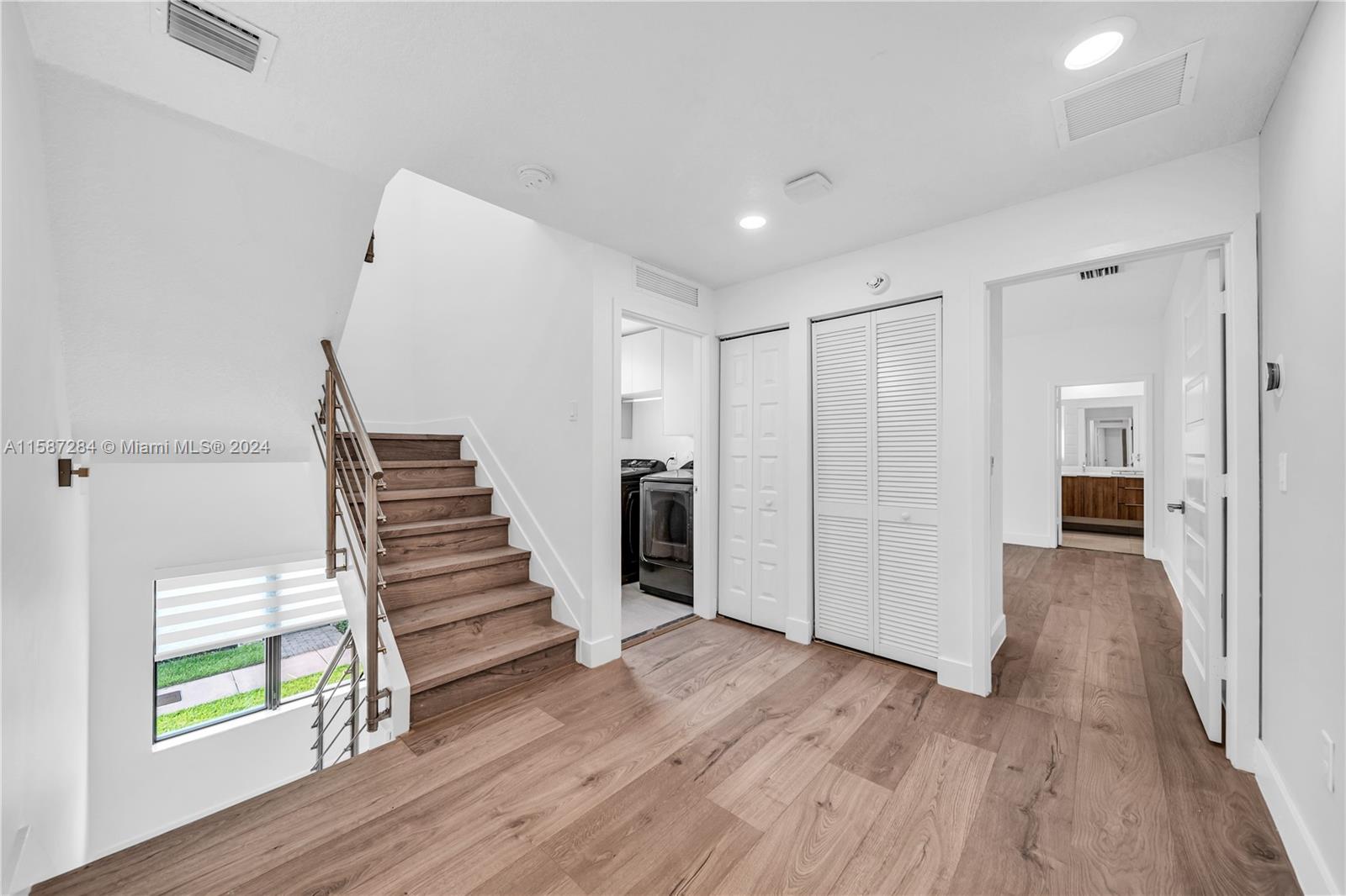 4731 NW 84th Ave