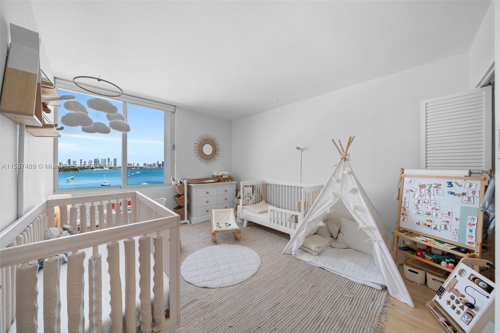 1000 West Ave # 511